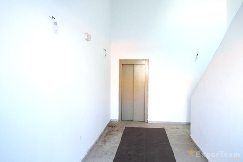 A louer — 3 plateaux mixtes bureaux/stockage de 1.300 m² (435 m² chacun) — ZI Bouskoura-Ouled Saleh