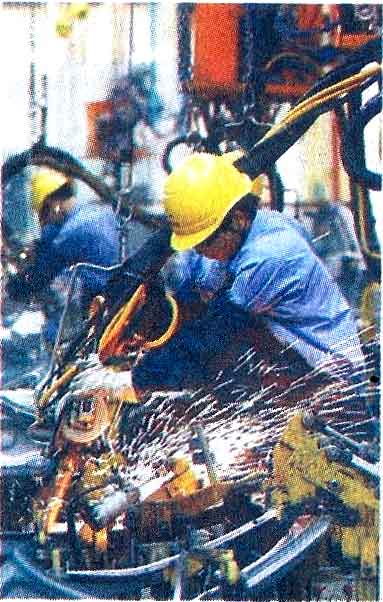 Aujourd’hui Le Maroc : Ralentissement de la production industrielle en août 
